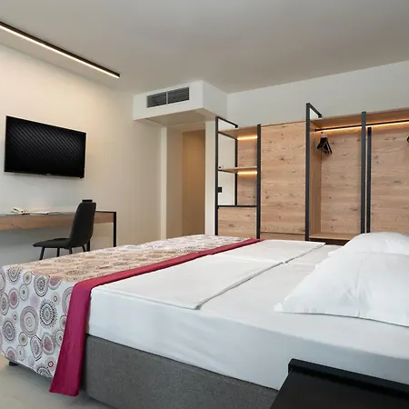 Sh Dolce Mare Złote Piaski