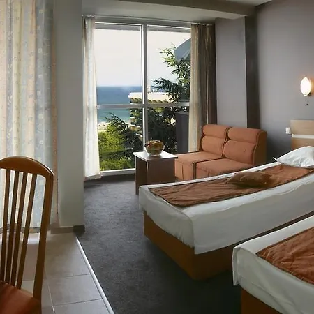 Sh Dolce Mare 4* גולדן סנדס